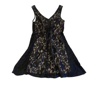 Vintage Paper Doll Lace overlay dress M